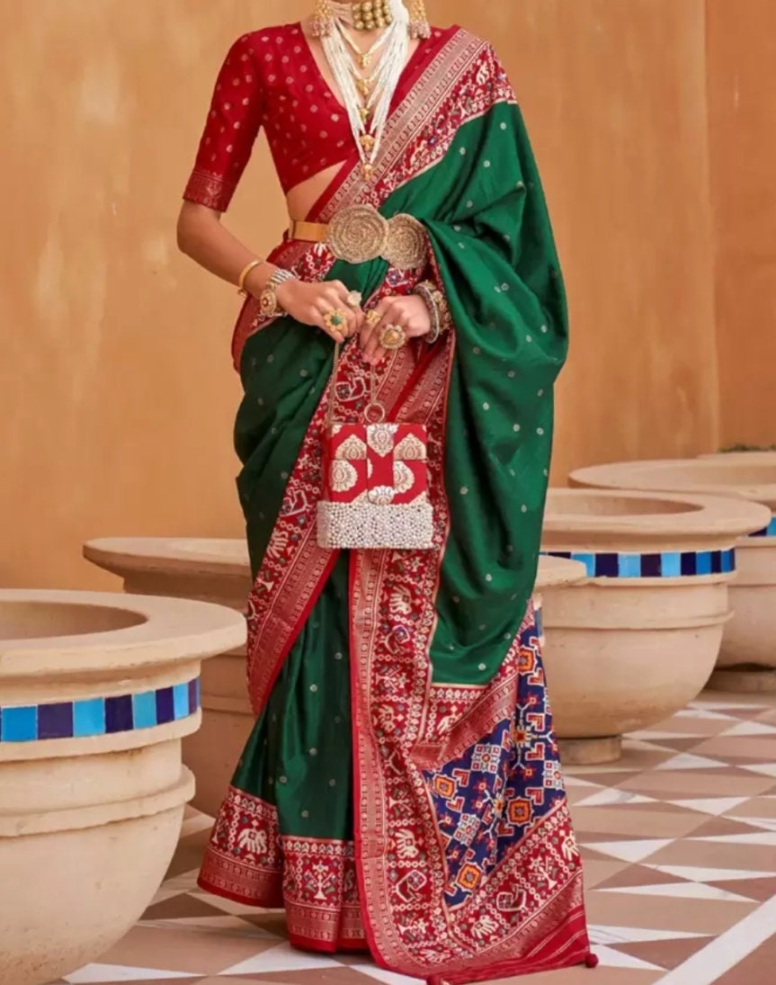 Green & Red Ethnic Motifs Woven Design Silk Blend Patola Saree, Green and red,blue patola saree, Saree With FREE Matching Petticoat