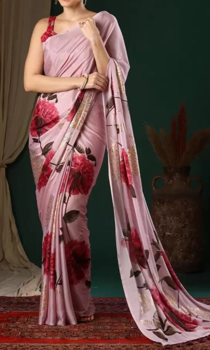 Floral Printed Pure Georgette Saree, Mauve Red and Gold-Toned saree ,Floral printed saree with no border, Saree With FREE Petticoat
