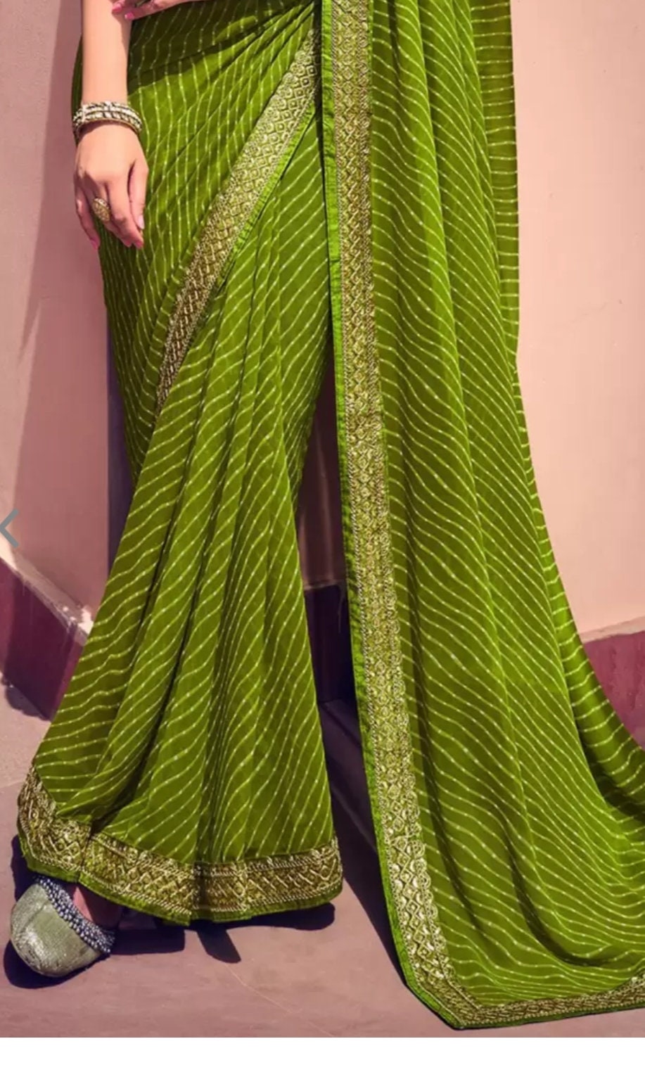 Green & White Leheriya Printed Embroidered Poly Georgette Leheriya Saree, Saree With FREE Petticoat