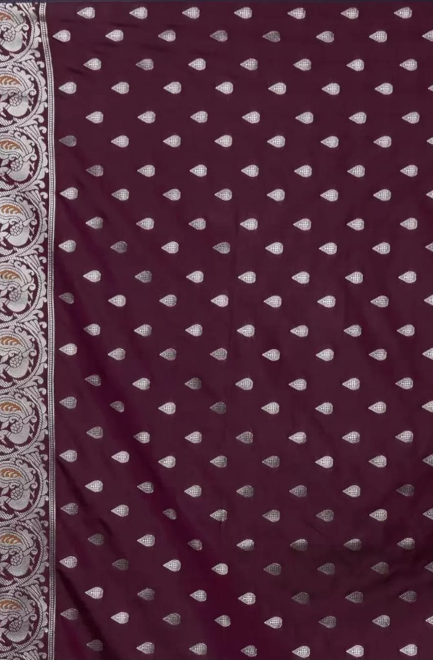 Purple & Silver-Toned Silk Blend Woven Design Kanjeevaram Saree, Saree With FREE Matching Petticoat