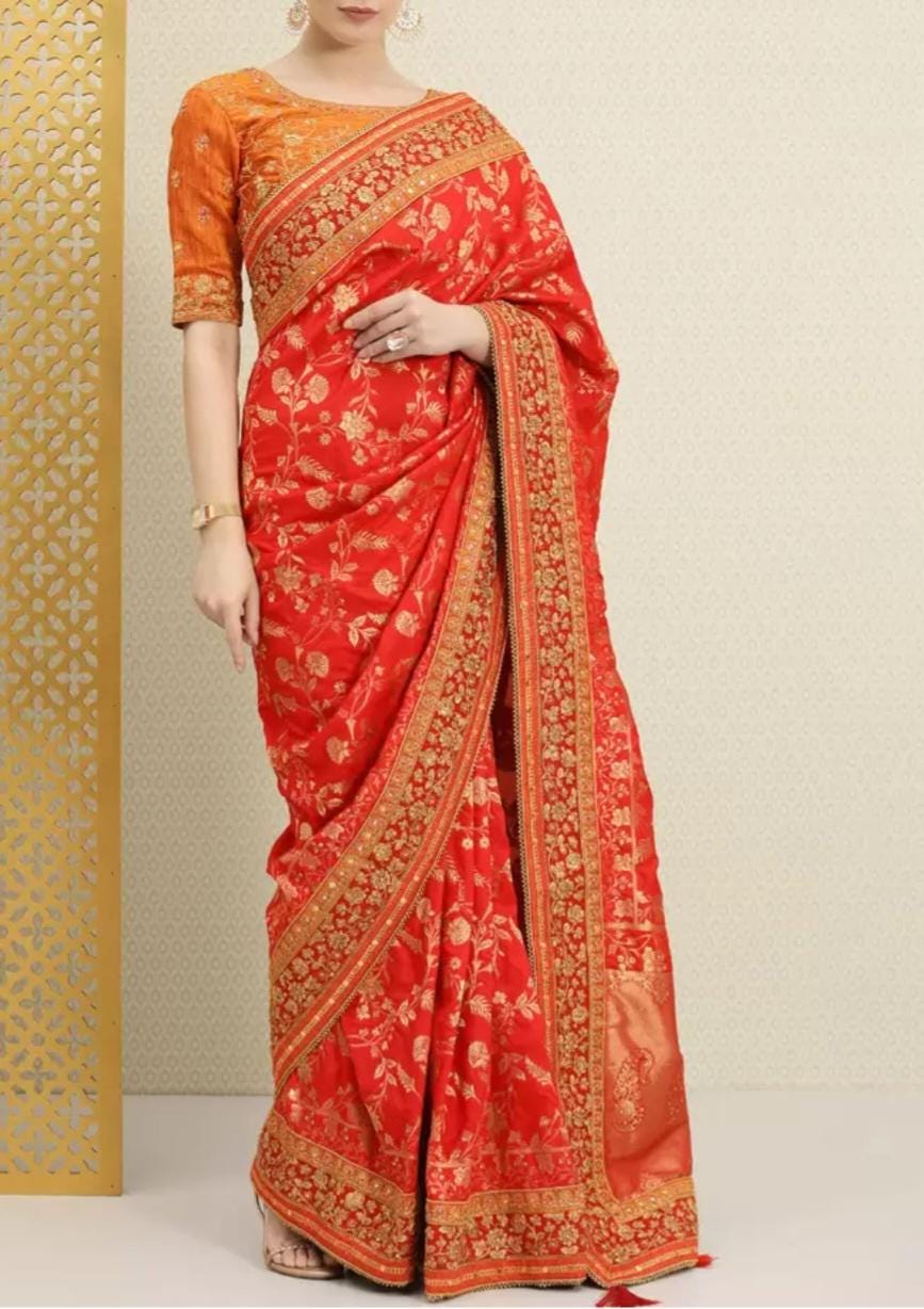 Luxury Red Gold-Toned Floral Sequinned Silk Blend Banarasi Saree with Traditional Zari Woven Design Perfect for Weddings Festive Occasions