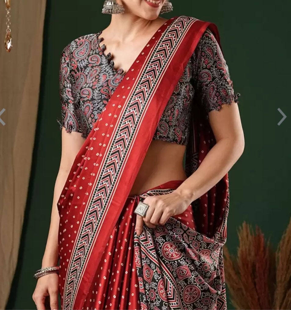 Red Black Bandhani Pure Crepe Saree with Traditional Ethnic Print Decorative Border Lightweight Indian Wear Weddings Pooja Festive Occasions