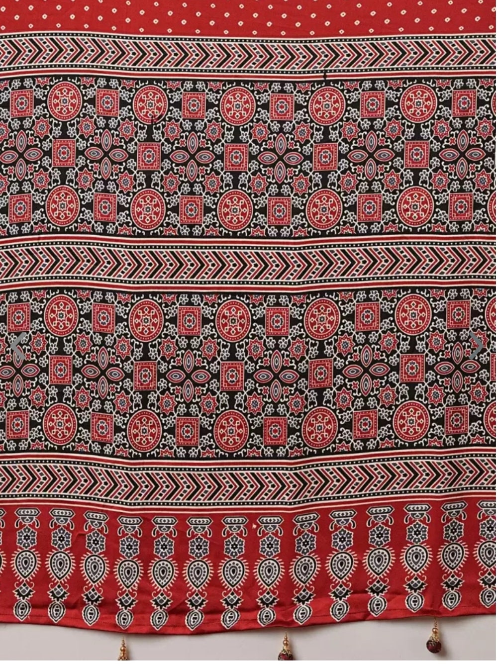 Red Black Bandhani Pure Crepe Saree with Traditional Ethnic Print Decorative Border Lightweight Indian Wear Weddings Pooja Festive Occasions
