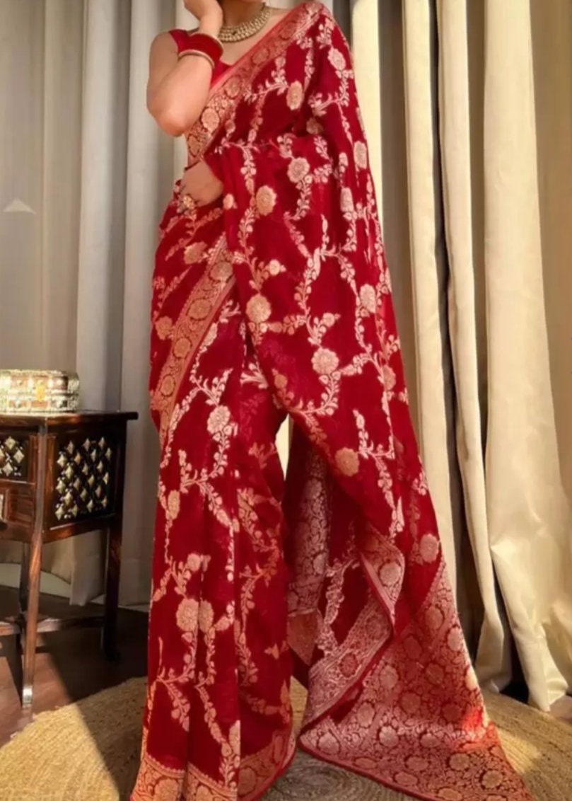 Red and gold-toned kanjeevaram saree, Woven Design Zari Pure Silk Kanjeevaram Saree, woven design border, Perfect Gift Christmas