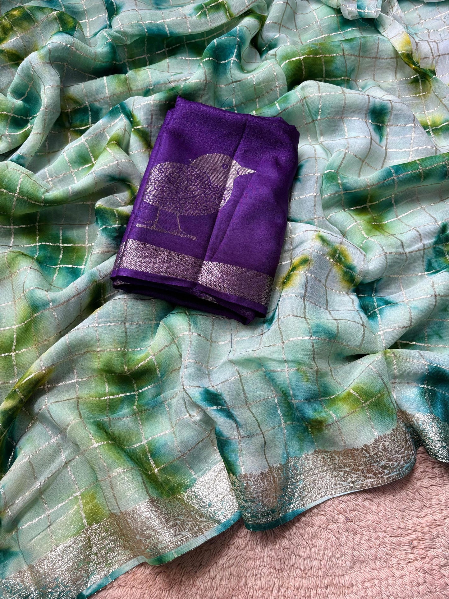 Pure Viscose Georgette Saree with Shibori Dye, Weaving Checks, Sparrow Khadi Silk Contrast Blouse – Elegant Unique Design for Christmas Gift