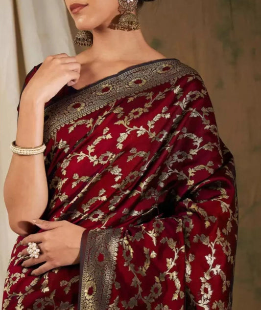 Woven Design Zari Kanjeevaram Saree, Maroon and golden kanjeevaram saree, Saree With FREE Matching Petticoat